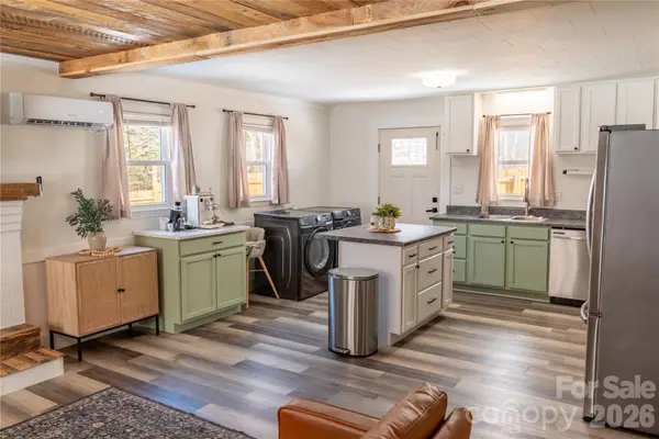 8573 Cruso Road, Canton, NC 28716