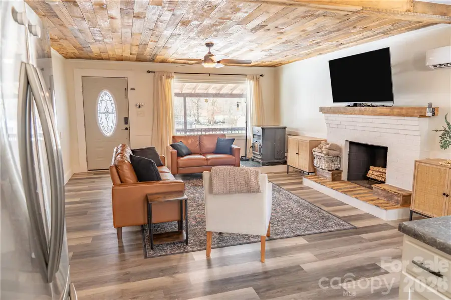 8573 Cruso Road, Canton, NC 28716 - #2