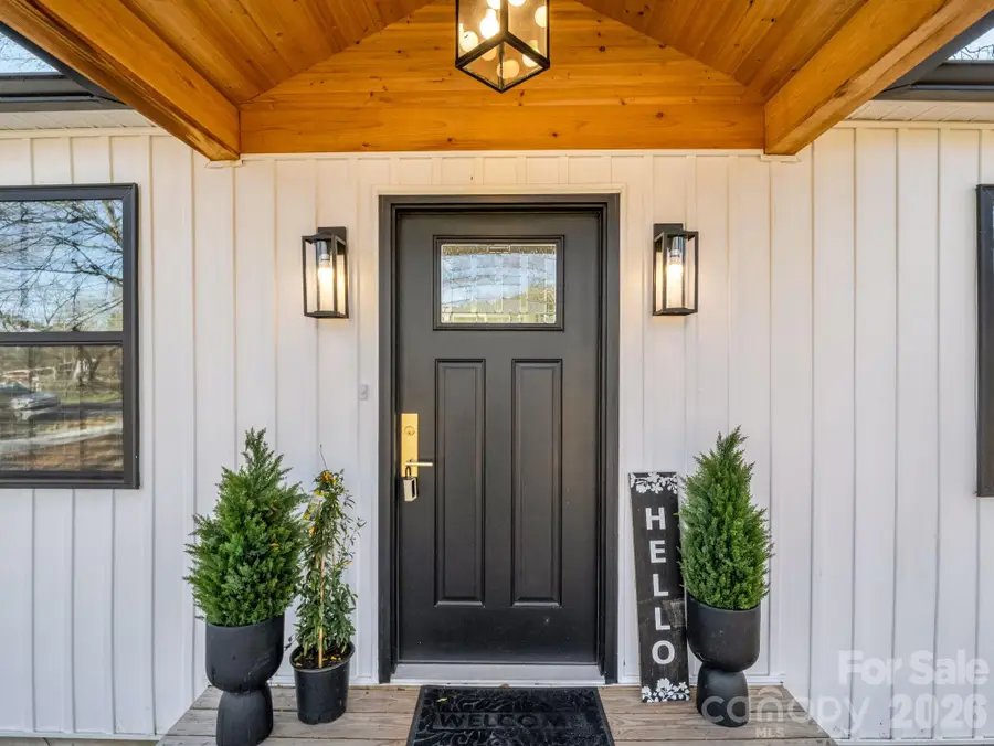 1325 W Nc Hwy 150 Highway, Lincolnton, NC 28092 - #3