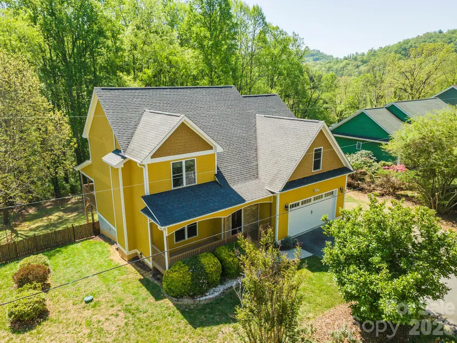 75 Noble Road, Fairview, NC 28730 - #2