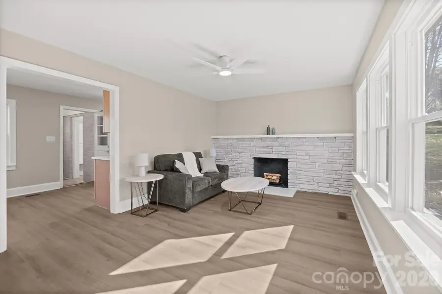 4035 Sheffield Drive, Charlotte, NC 28205 - #3