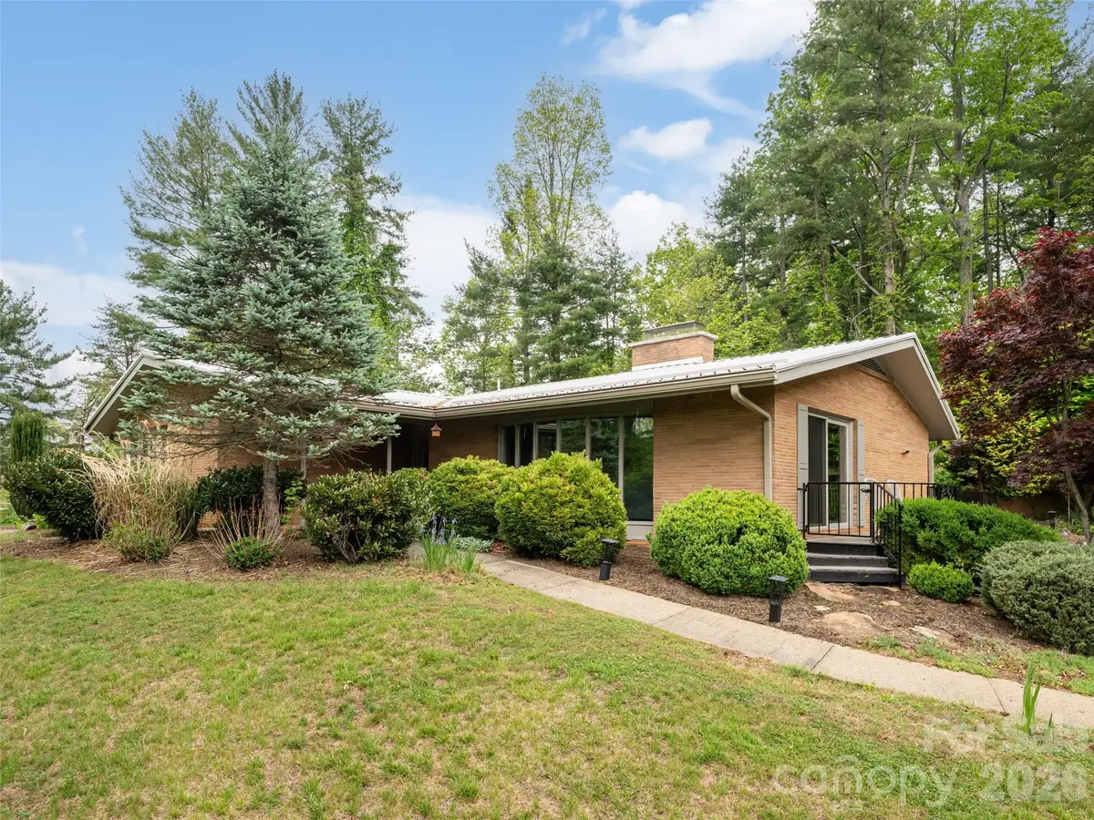29 Longue Vue Lane, Canton, NC 28716 - #1
