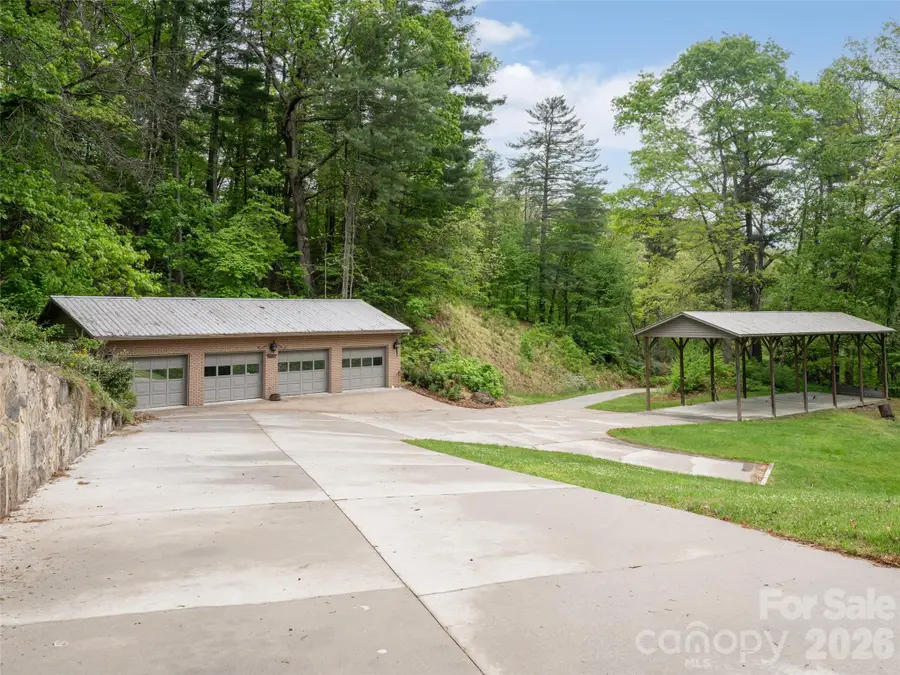 29 Longue Vue Lane, Canton, NC 28716 - #2