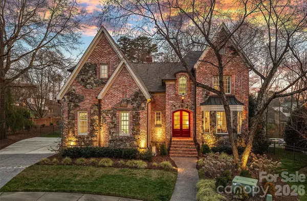 3618 Hennessy Place, Charlotte, NC 28210