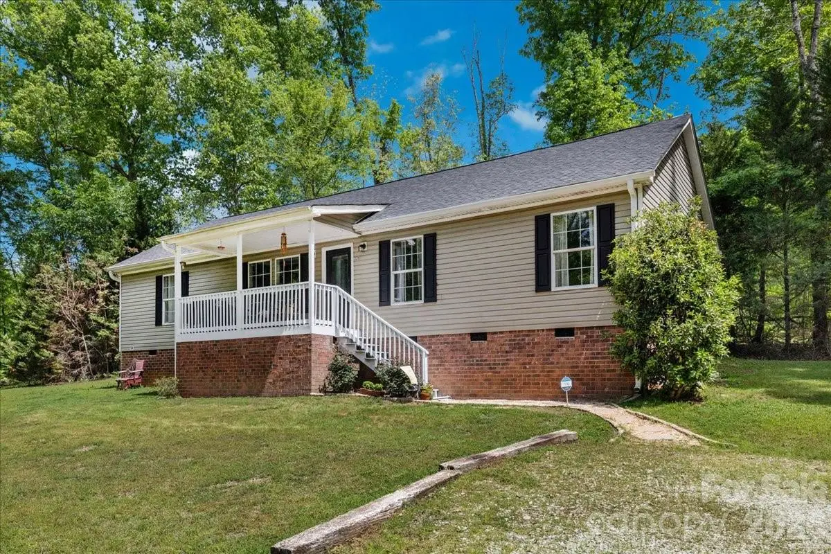 3218 Broadhurst Lane, Clover, SC 29710 - #1