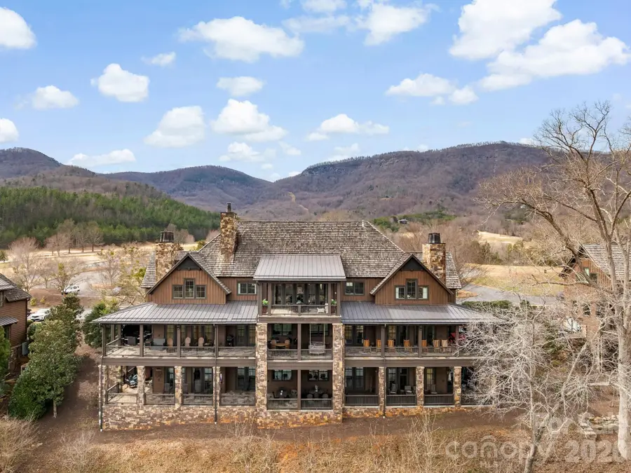 305 Clubhouse Lane #B-301, Mill Spring, NC 28756 - #3