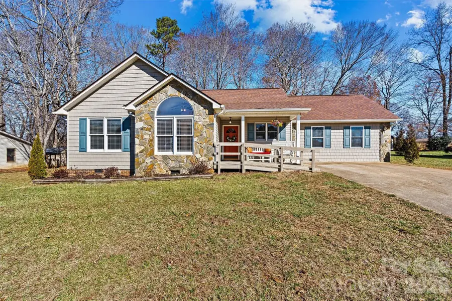 1714 Indian Springs Drive Nw, Conover, NC 28613 - #3