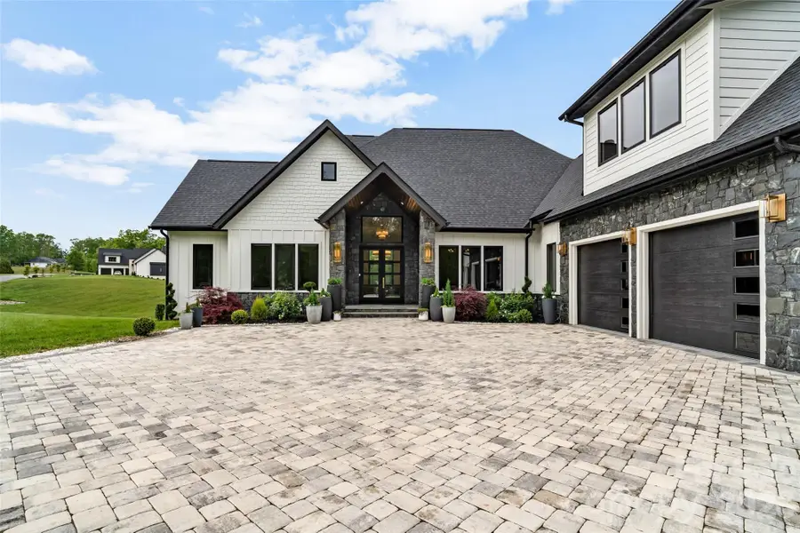 38 Thistle Lane, Fletcher, NC 28732 - #3