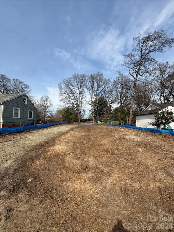 2442 & 2444 Arty Avenue, Charlotte, NC 28208