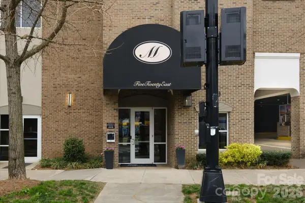 520 E Martin Luther King Jr Boulevard #1104, Charlotte, NC 28202