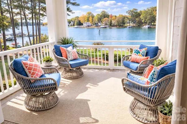 7822 Village Harbor Drive, Cornelius, NC 28031