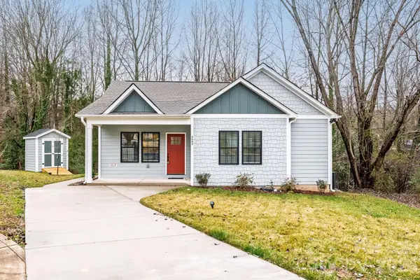 2302 Jordi Way, Charlotte, NC 28213