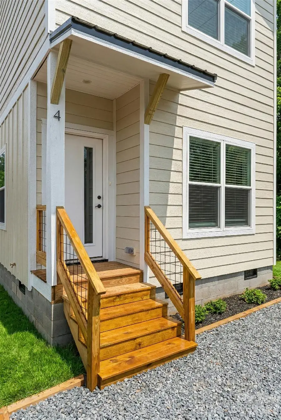 4 Wyndom Lane, Asheville, NC 28805 - #3