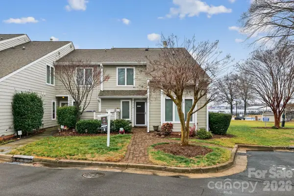 7413 Mariner Cove Drive, Cornelius, NC 28031