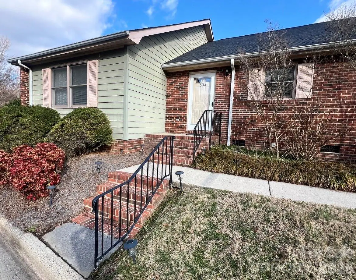 1300 Larchmont Place #504, Salisbury, NC 28144 - #1