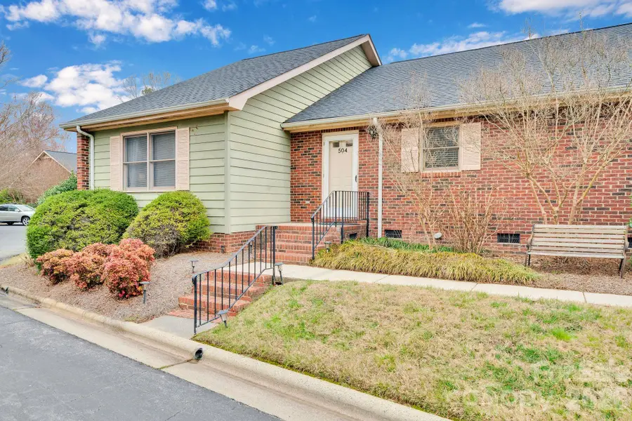 1300 Larchmont Place #504, Salisbury, NC 28144 - #3