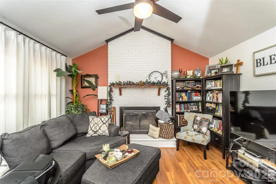 5164 Olde School Drive #44, Hickory, NC 28602 - #2