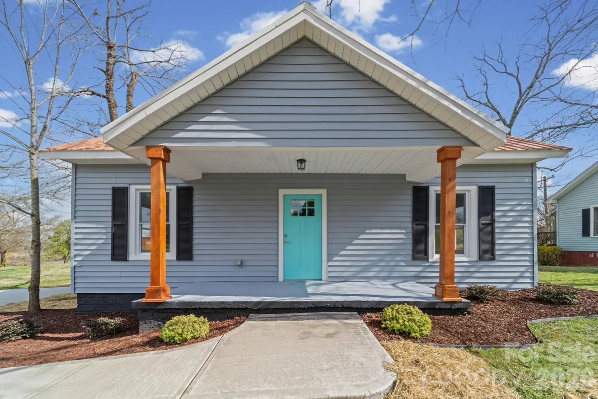 4 American Street, Mount Holly, NC 28120 - #1