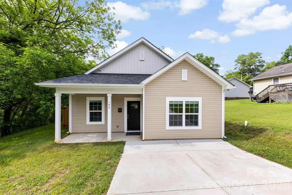104 E Louisiana Avenue, Bessemer City, NC 28016 - #1