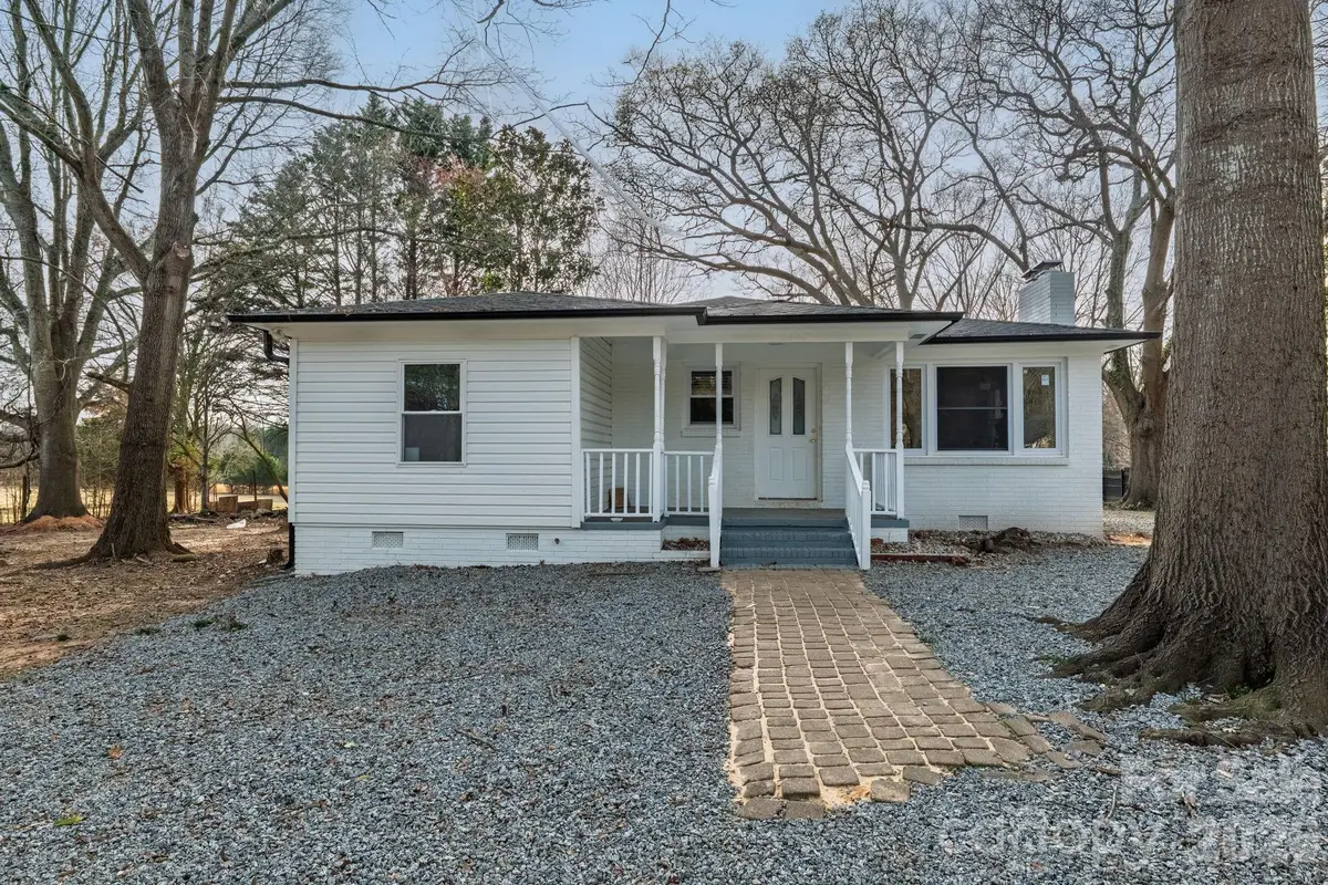 2447 Old Nc 27 Highway #10, Mount Holly, NC 28120 - #1
