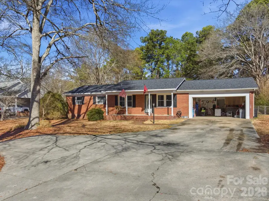 2694 Pineview Drive, Lancaster, SC 29720 - #2