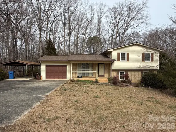 2033 Sprucewood Street, Albemarle, NC 28001