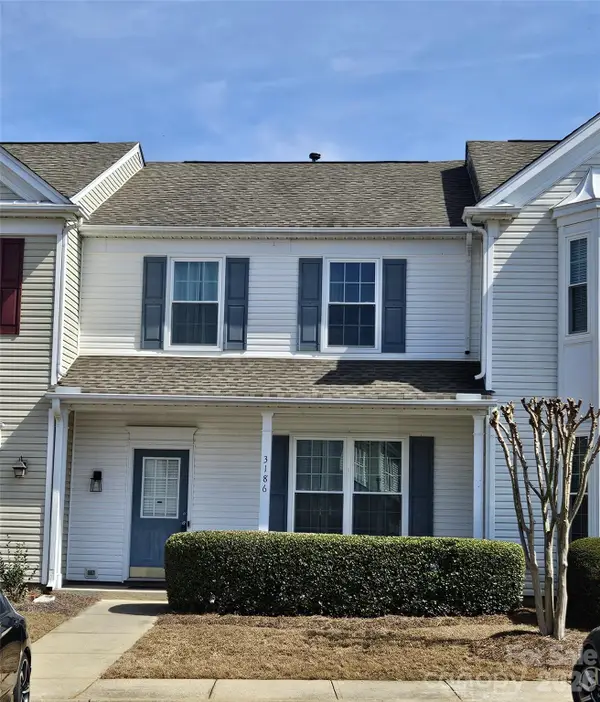 3186 Mannington Drive, Charlotte, NC 28270