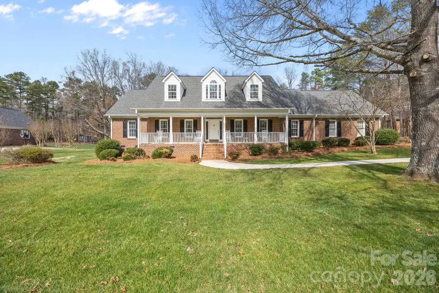 220 St Johns Drive, Salisbury, NC 28144 - #2