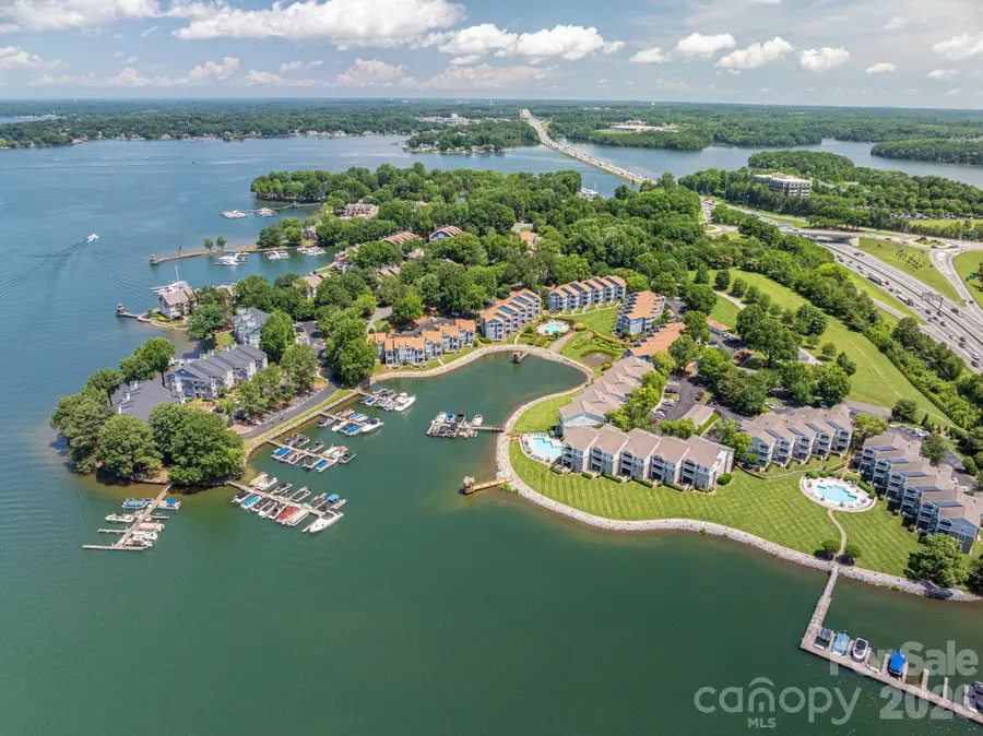 1018 Southwest Drive Sw #18, Davidson, NC 28036 - #2