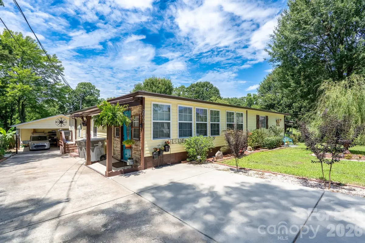 2003 Plaza Avenue, Kannapolis, NC 28081 - #1