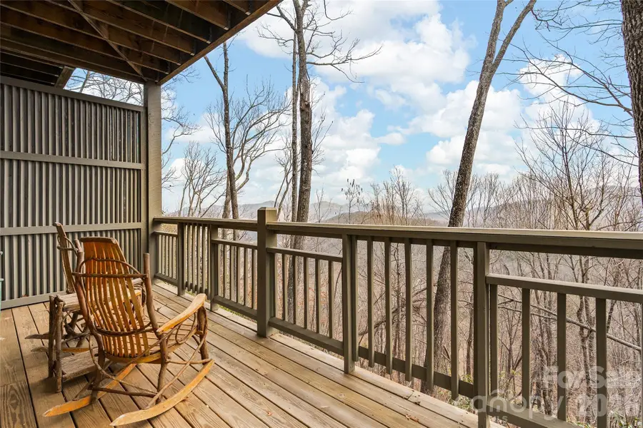 121 Stoney Falls Loop #E4, Burnsville, NC 28714 - #3