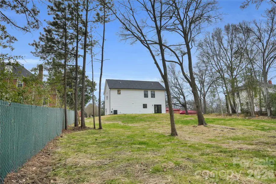 404 E Arch Street, Lancaster, SC 29720 - #3