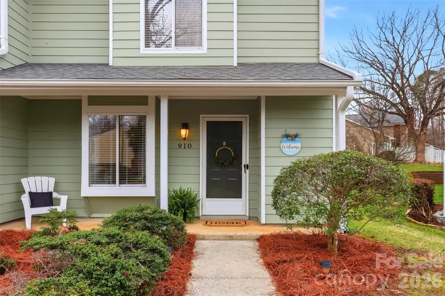 910 Sardis Cove Drive, Charlotte, NC 28270 - #2