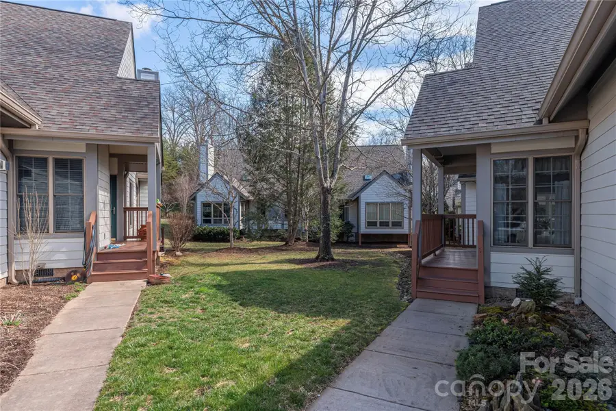 64 Pinnacle Point, Asheville, NC 28805 - #2