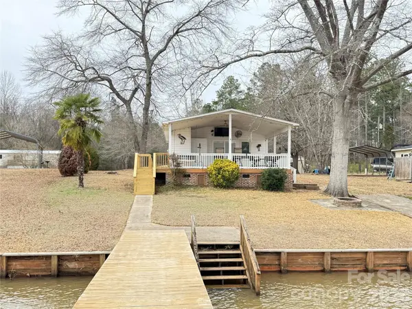 2466 Cottage Lane, Liberty Hill, SC 29074