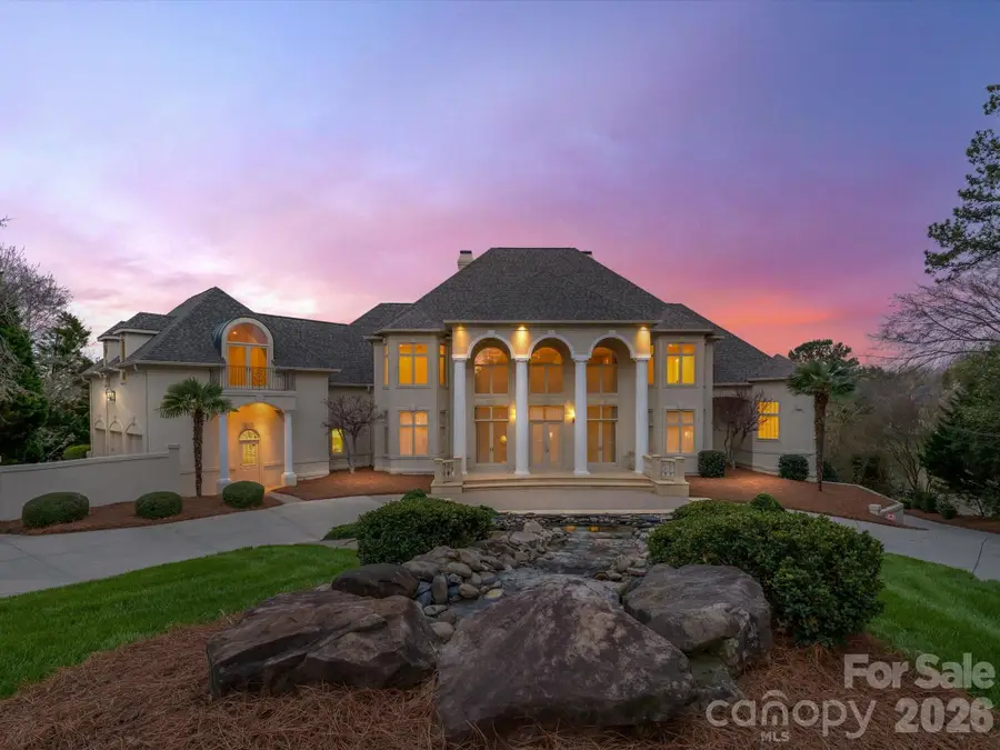 6905 Shinnecock Hill Lane, Charlotte, NC 28277 - #2