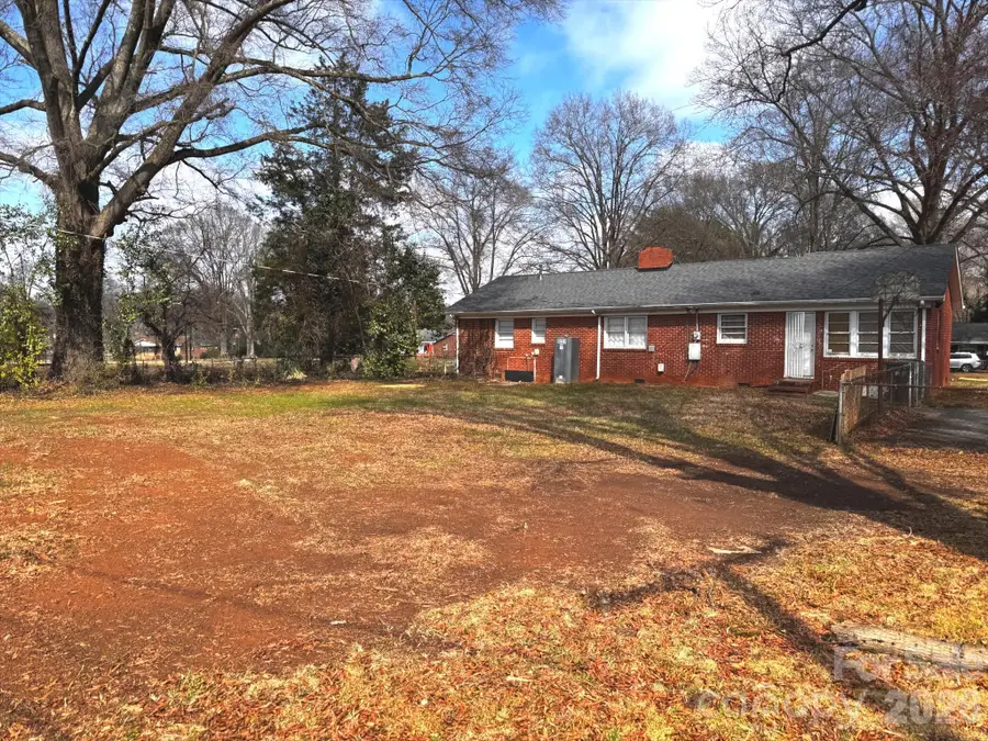 711 Yuma Street, Charlotte, NC 28213 - #3