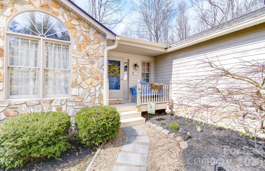 737 Woodbine Road, Waynesville, NC 28785 - #2