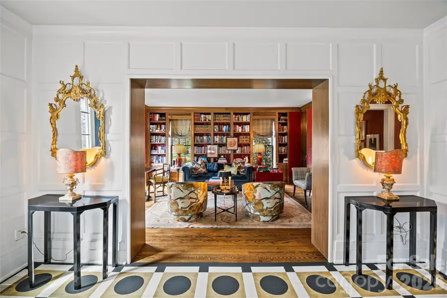 3815 Foxcroft Road, Charlotte, NC 28211 - #3