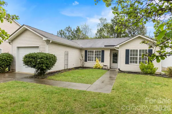 10359 Gold Pan Road, Charlotte, NC 28215