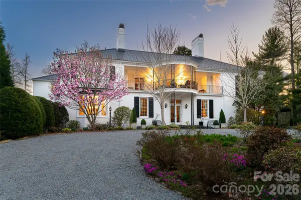 365 Sherwood Drive S, Flat Rock, NC 28731