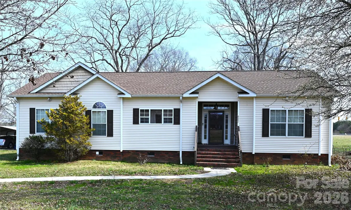 3951 Springs Road, Conover, NC 28613 - #1