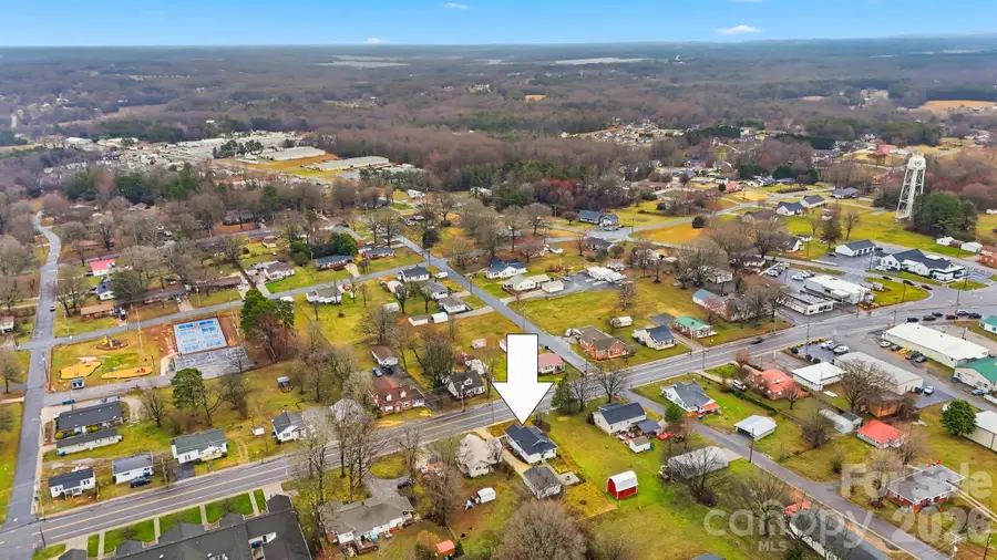 1022 E Main Street, Maiden, NC 28650 - #2