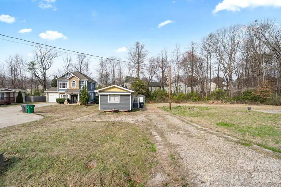 5012 Victoria Avenue, Charlotte, NC 28269 - #2