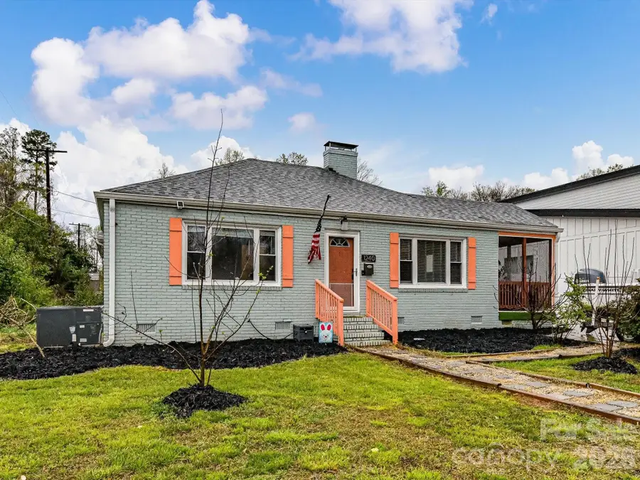 1240 Skyview Road, Charlotte, NC 28208 - #2