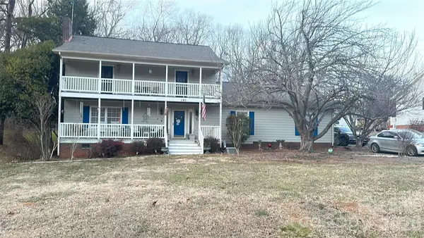 140 Eastwood Drive, Statesville, NC 28625