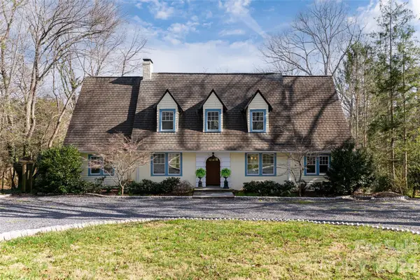 40 Forest Road, Asheville, NC 28803