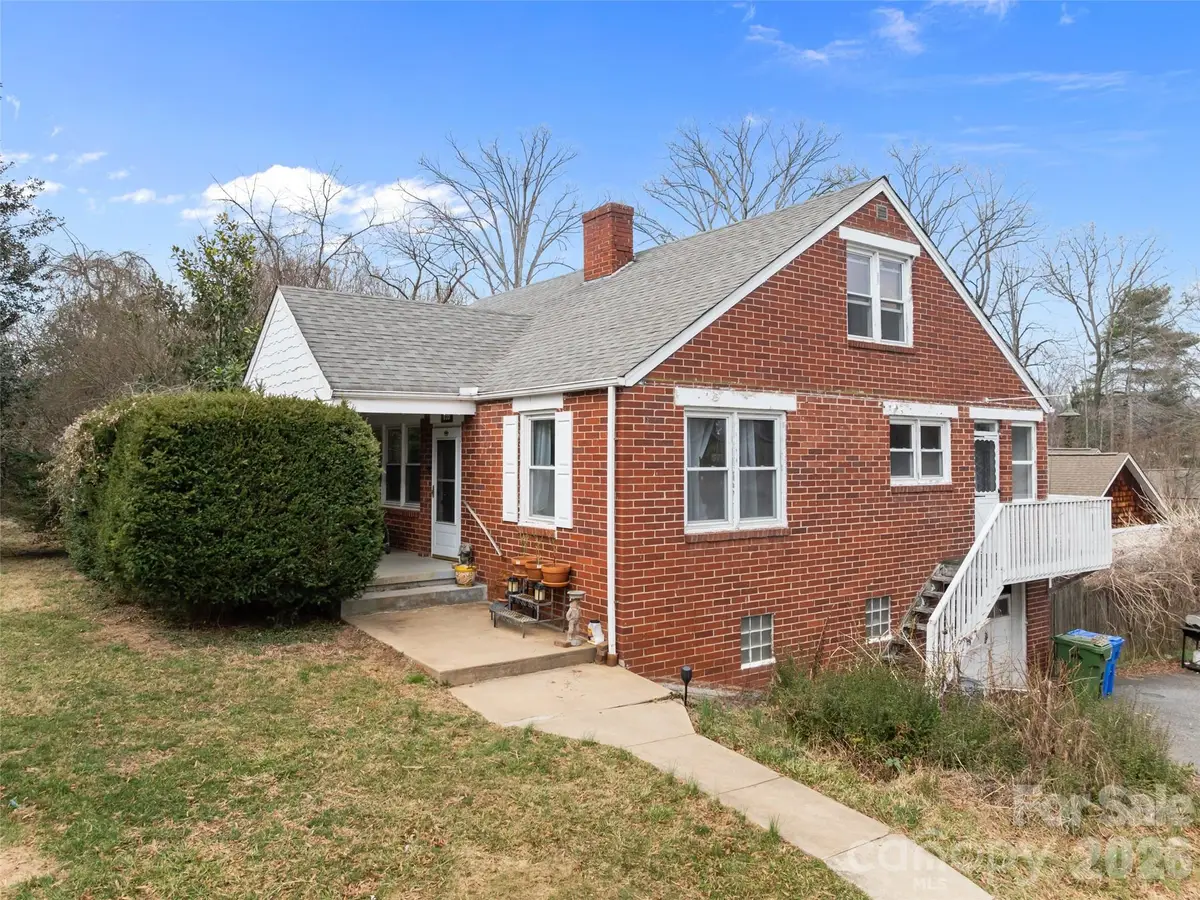 833 Sand Hill Road, Asheville, NC 28806 - #1