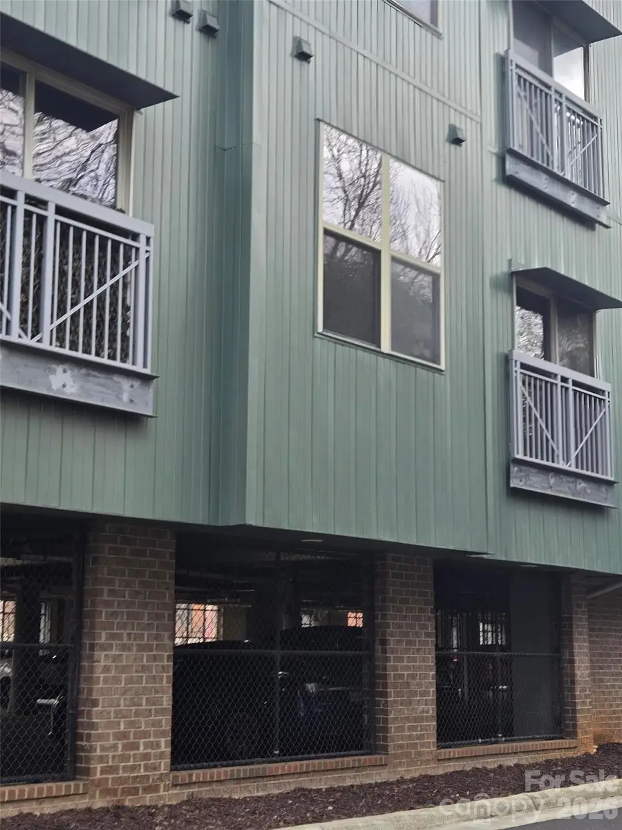 630 Calvert Street #307, Charlotte, NC 28208 - #3