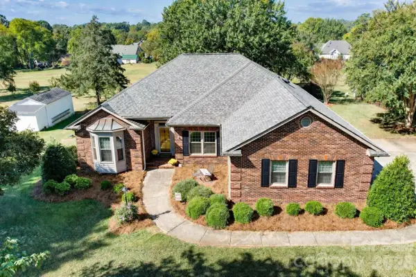 246 Canvasback Road, Mooresville, NC 28117